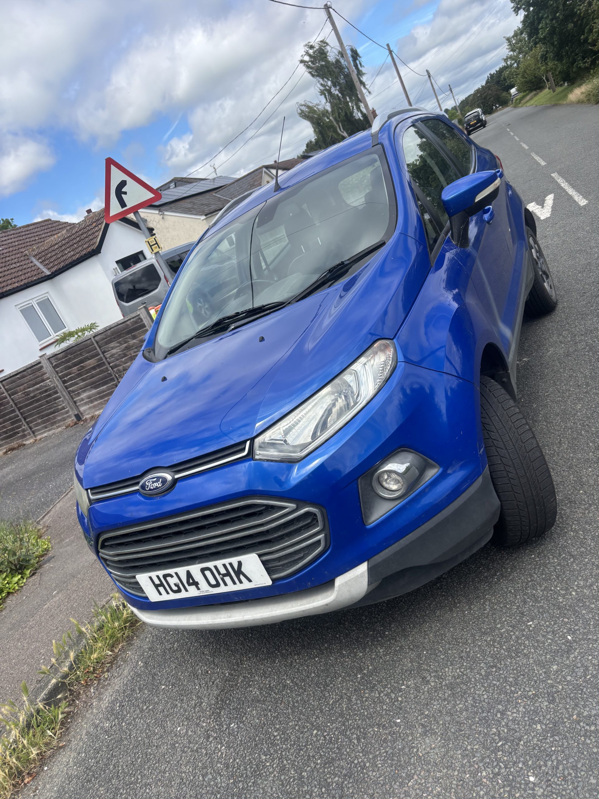 instant damaged car valuation with Salvargo damaged car buyers