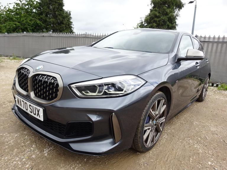 Sell my damaged BMW - blue BMW ready for Salvargo collection