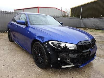 Sell my damaged BMW - black BMW collected by Salvargo